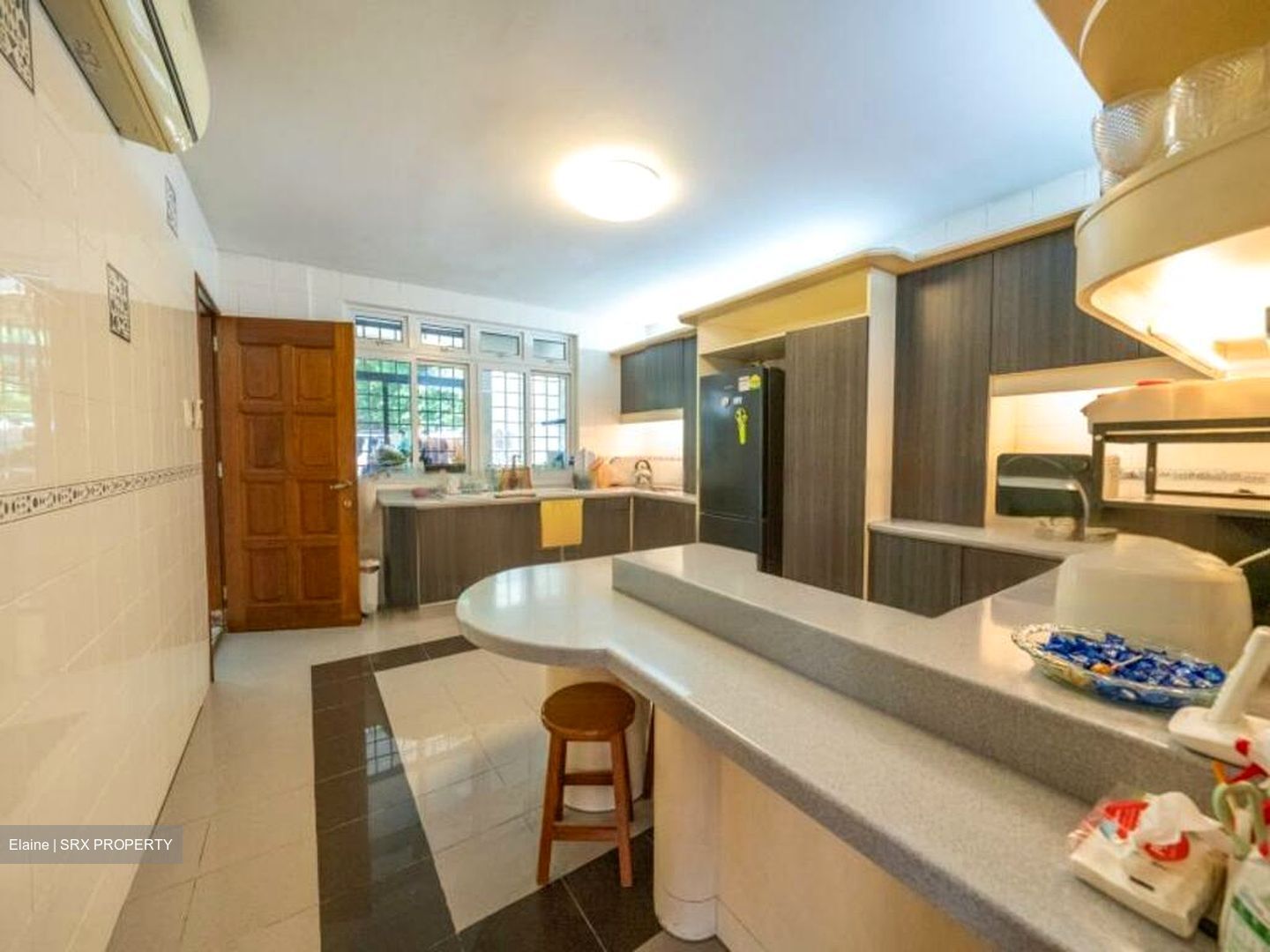 Mount Rosie Road (D11), Semi-Detached #497104491